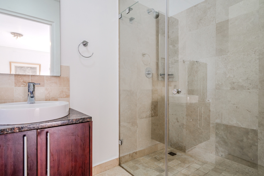 3 Bedroom Property for Sale in Oranjezicht Western Cape